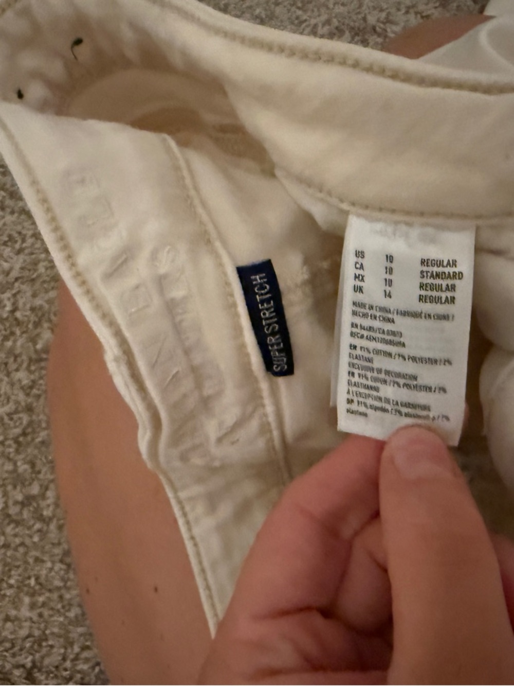 Size 10 Jean bundle - Picture 4 of 5